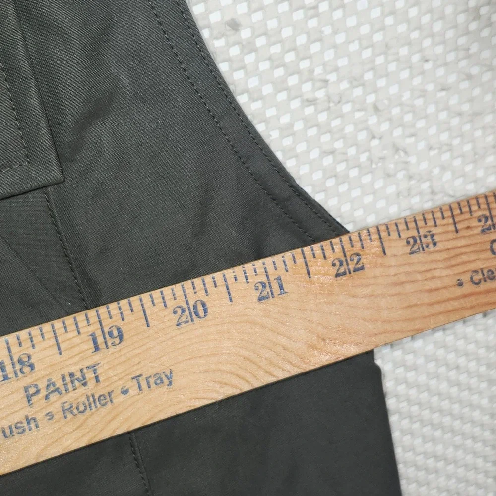 Banana Republic‎ Mens Safari Hunt Vest Large Green Resin Coat Cotton Nylon Cargo
